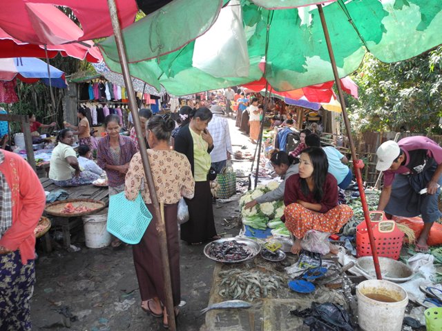 a-yangon-roccia-d'oro (85)