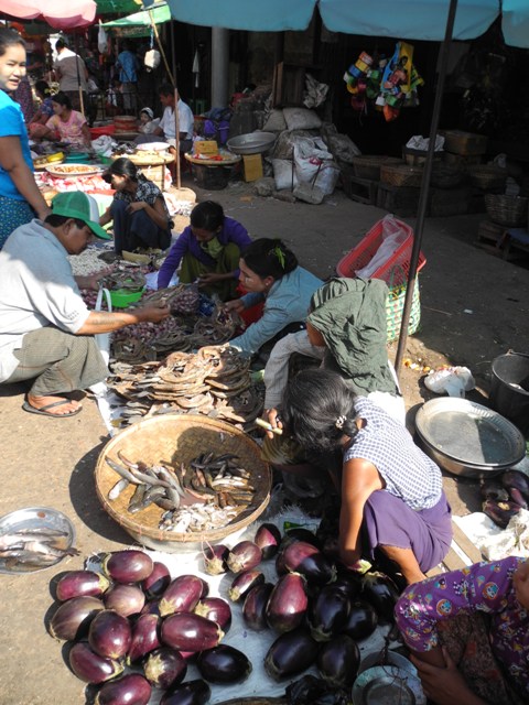a-yangon-roccia-d'oro (66)