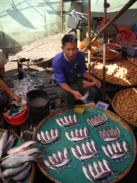 a-yangon-roccia-d'oro (79)
