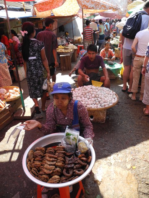 a-yangon-roccia-d'oro (81)