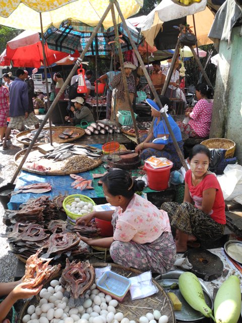 a-yangon-roccia-d'oro (83)